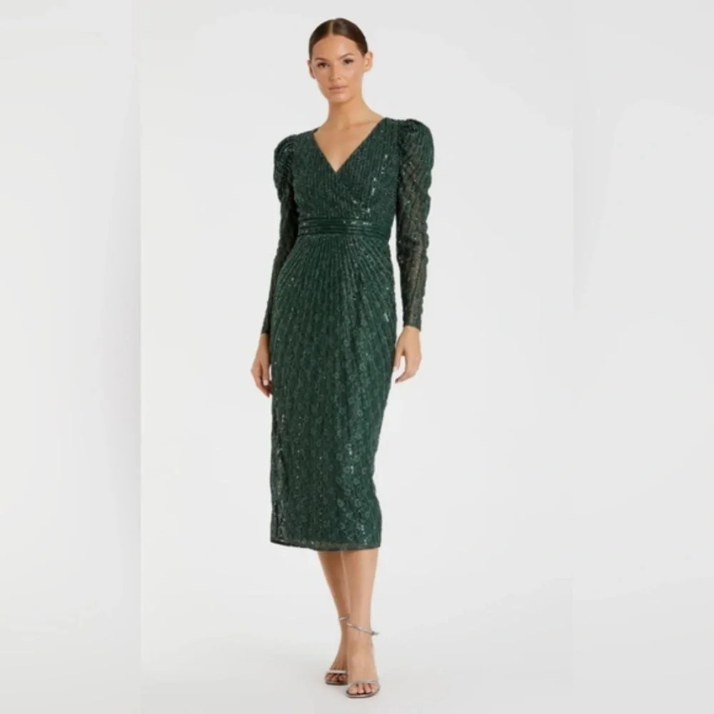 NWT | Mac Duggal 93676 Deep Green Beaded Lace Long Sleeve Midi Dress Size 6